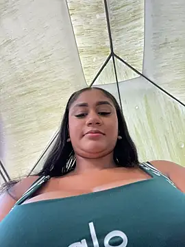 NayTorres - SHOW TITS AND SUCK NIPPLES IN PUBLIC