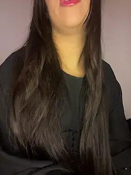 Mayacrayzi - تحت العباية حكاية