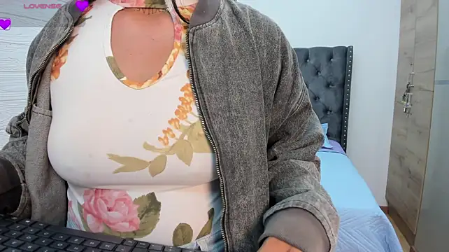 Shaden_ - messy deepthroat+oil boobs