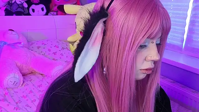 Chiibis - ass close to camera