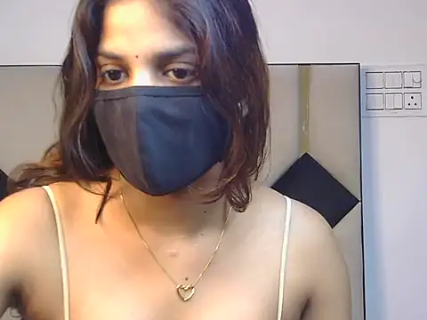 Hii-tanisa - pussy oil massage