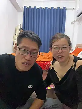 Wangxiao-54 - 少妇户外小粉互动