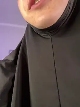 LynaFrost - SHOW PUSSY CLOSE UP