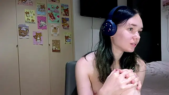 Error404_AliceNotFucked_ - pinch nipples close up