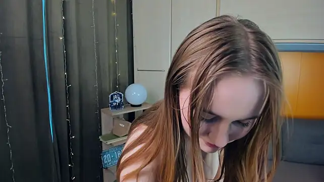 FredaWaterfall - Pinch Nipps