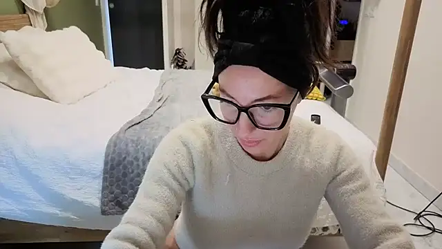 Claraxloveuse - masse mes seins