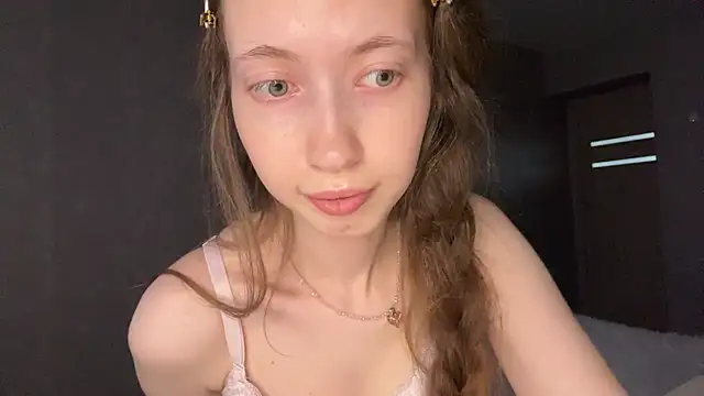 Emily_Mur_ - I am fall in love Emily!