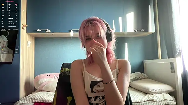 AueshaSimon - fuck tits dildo