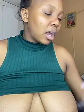MilfBoobsxx - Finger pussy 🍑
