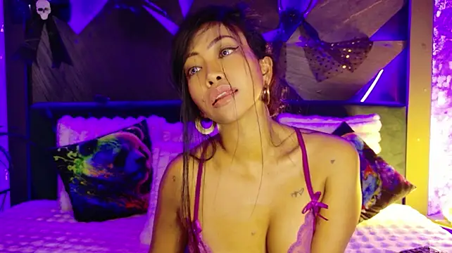 ElyaQuinn - Make Elya Wet!