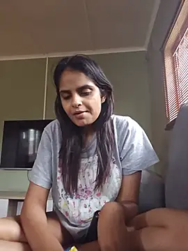 SelenaGomez26 - Make me have an orgasm