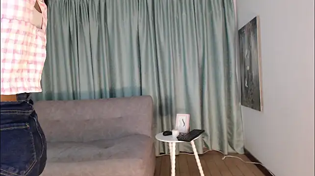 YuliethPetite - shave one's pussy