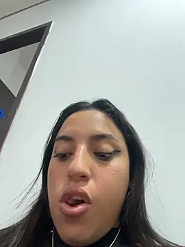 MeggyMae_ - show asshole in doggy