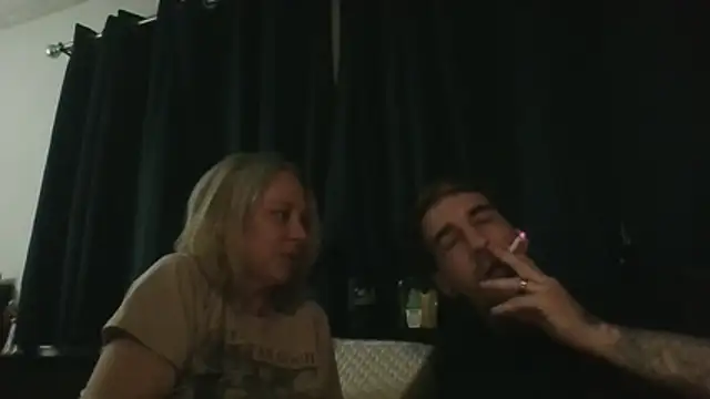 2-BLUNT-CUNTS - Lets chill maybe get sexy