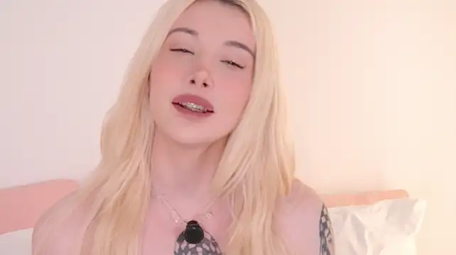 Nesolla - suck fingers sloppy with ahegao