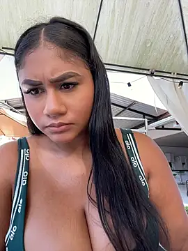 NayTorres - KEEP ME HORNY IN PUBLIC