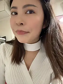 YaoYao8888 - 脱掉内衣直播2分钟