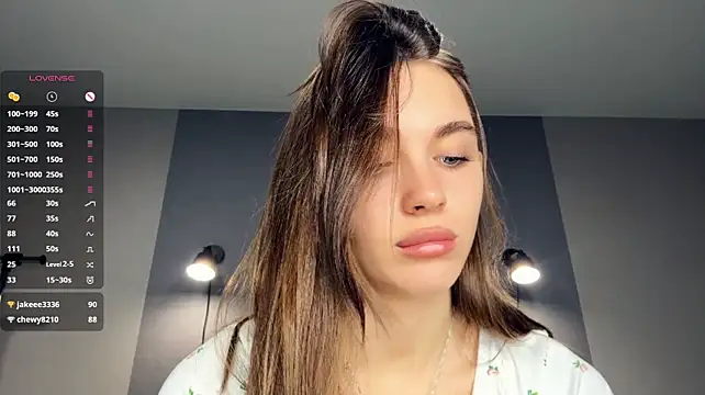 Veluxe - Spank my cute ass x 16