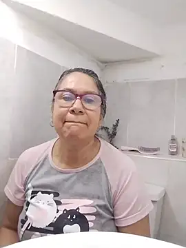 Victoria_wayne - Plug ass
