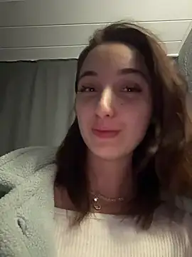 DollyTall - RISKY REMOVE PANTIES IN CAFE 🥵