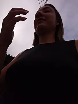 KarlaLuar_ - Squirt + video show last tip