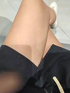 Ori-Lynk - Take off bra at public 😈😈😈