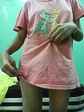 Queen_queen - Boobs show