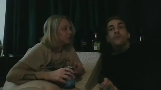 2-BLUNT-CUNTS - Lets chill maybe get sexy