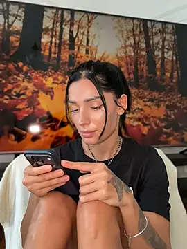 Vicky_luxe - Keep me excited
