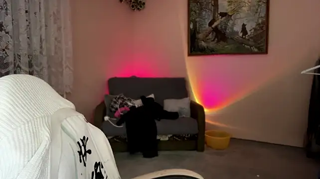 Lilit_shy - 🥵🥵slap my booty🖐️🖐️