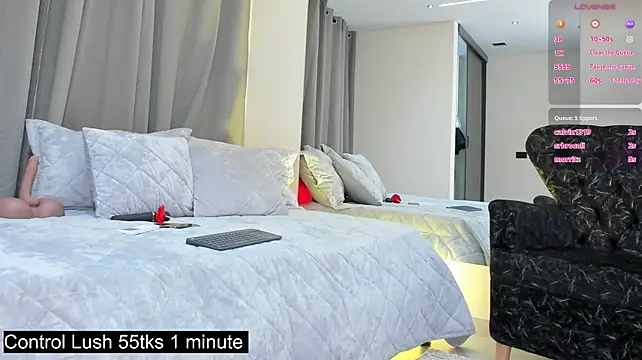 Karime_Miller - Rub pussy zoom cam