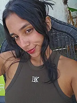 Lorena_Mcfly - Show me your tits 🍒 SPIT on tits 💦