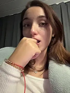 DollyTall - MAKE ME CUM IN CAFE 🥵