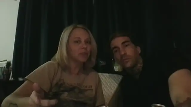 2-BLUNT-CUNTS - Lets chill maybe get sexy