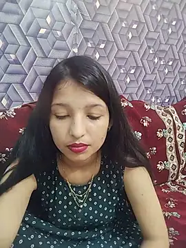 Queen_Rosyy