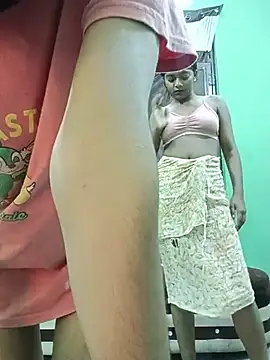 Queen_queen - Boobs show