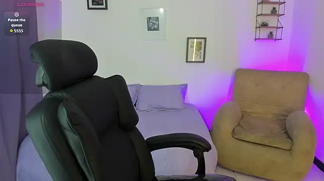 Julietta_coopers - Play 🔥With my beautiful🌸 Pussy 🌸