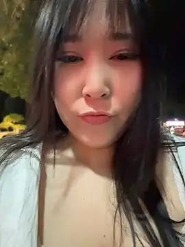 Doreennn - 车上有侄子，带他去剪头发，不能叫