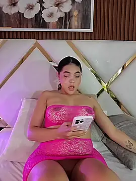 AlinnaRosee_