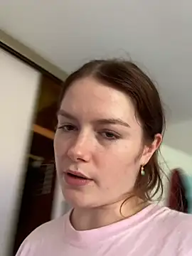 Yasminchat - Flash boobies 😍