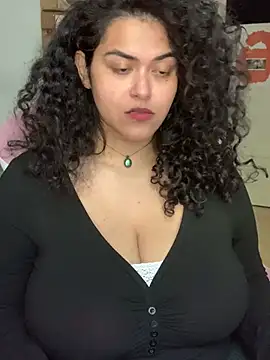 Curvydesifromgermany - Oil on tits