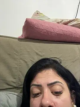 Belababyy - Peladinha se masturbando