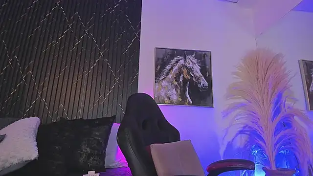 Bonnie_Rider - I need my MaryJane to complete the movie