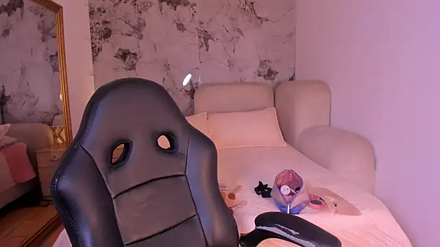 ShaniaDaniels