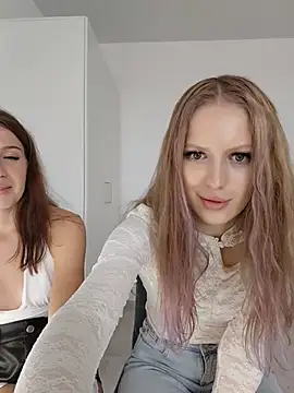 Moretheninfinity - Dildo in pussy