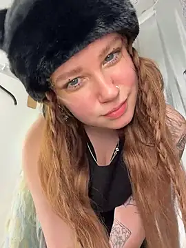 Lucy-joy - rubbing pussy with leather skirt