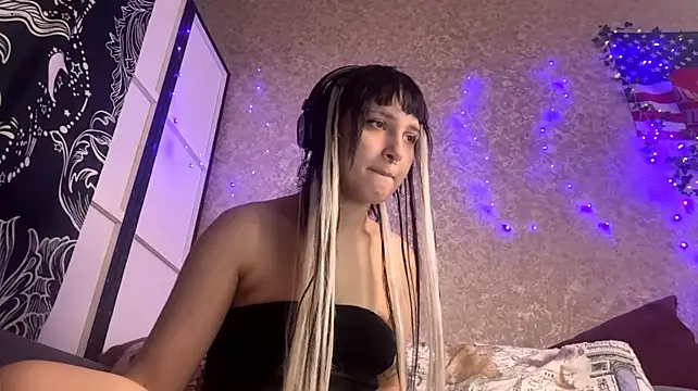 SharikaBabecki - Show outfit