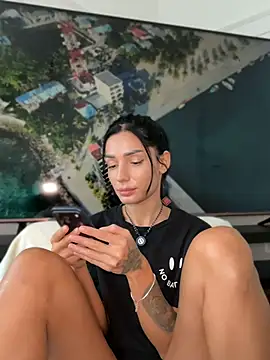 Vicky_luxe - Keep me excited
