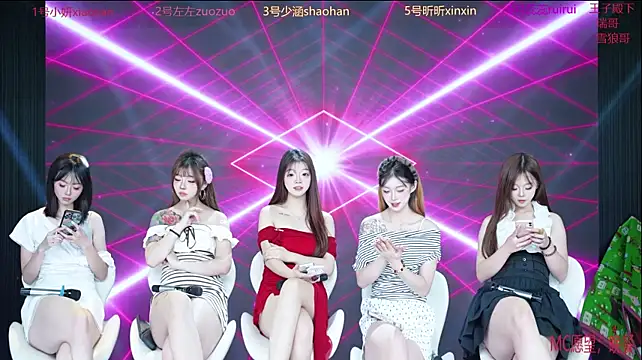 YDHY-girl-08 - 完成目标爱心奶茶一份+性感脱衣舞