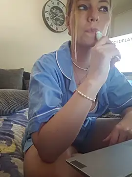Naughty_Nurse_Sally - Tits out Sal x